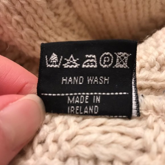 Blarney Castle Designs Size Medium in beige - Picture 8 of 10